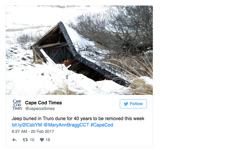 Illustration for article titled A Jeep Buried In A Sand Dune For 40 Years Gets Freed This Week